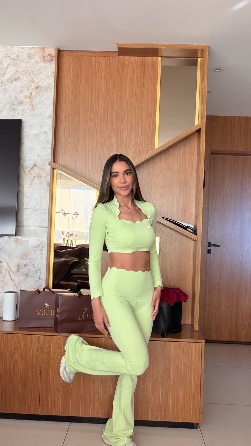Legging Pétala Flare Verde Pistache