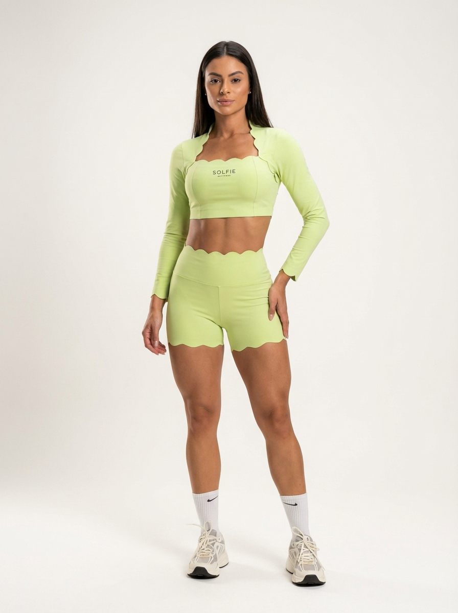 Short Petala Verde Pistache