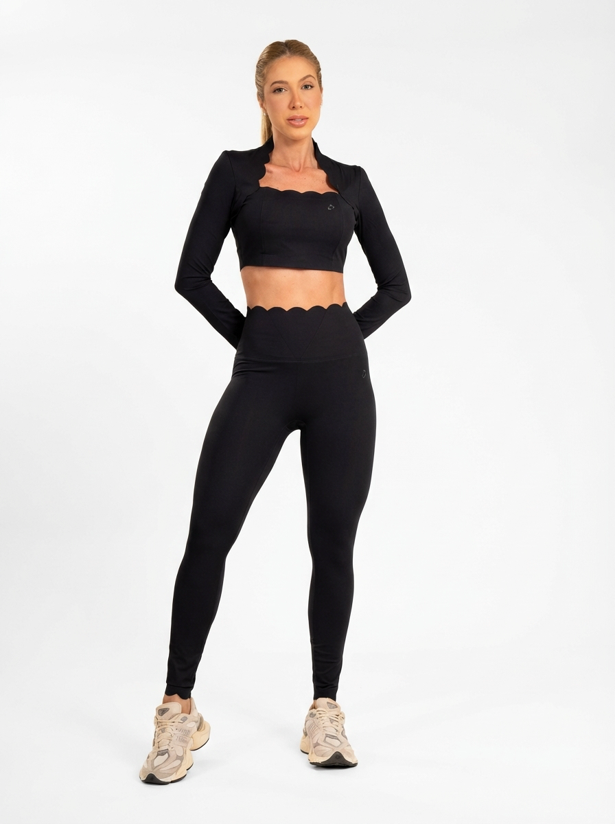 Top Pétala Manga Longa Preto